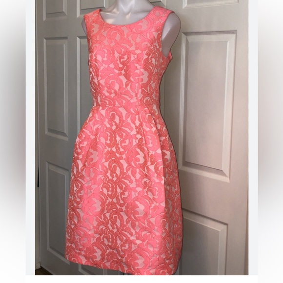 Pink tartan dress - Picture 6 of 10